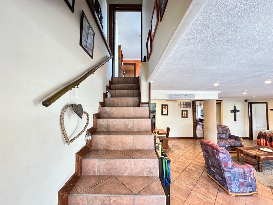 3 Bedroom Property for Sale in Fonteine Park Western Cape